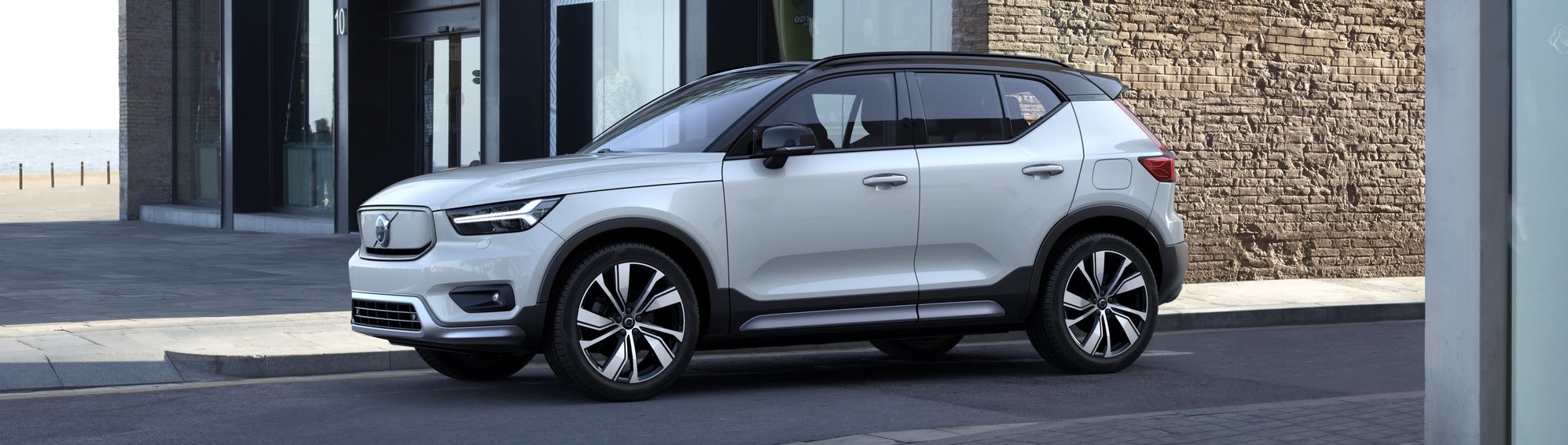 Volvo XC40 Pure Electric