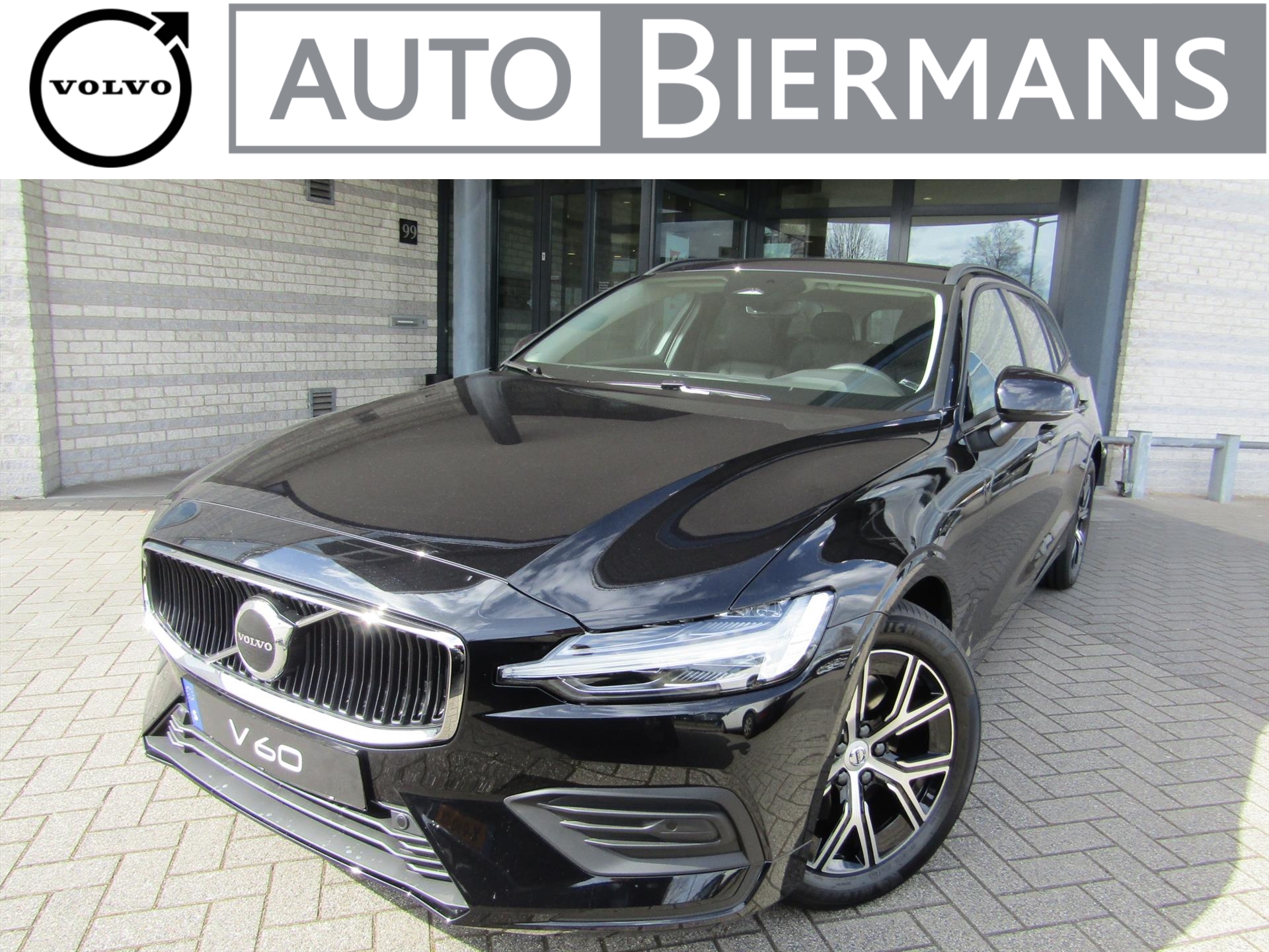 Volvo V60 B3 163pk Mild Hybrid Aut Essential Edition | Driv. Assist en Awaren. | Leder | DIRECT LEVERBAAR